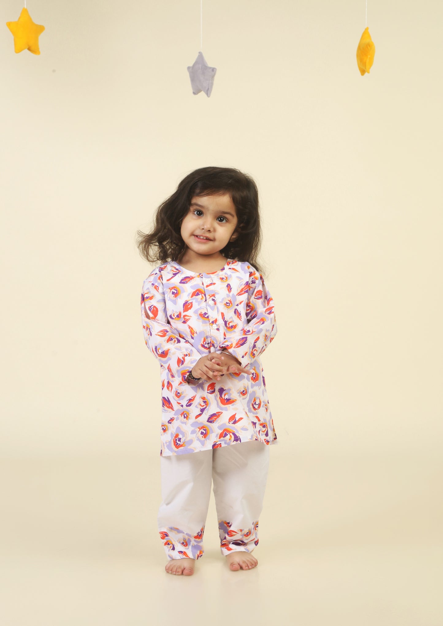 Floral Print White kurta Pajama Set