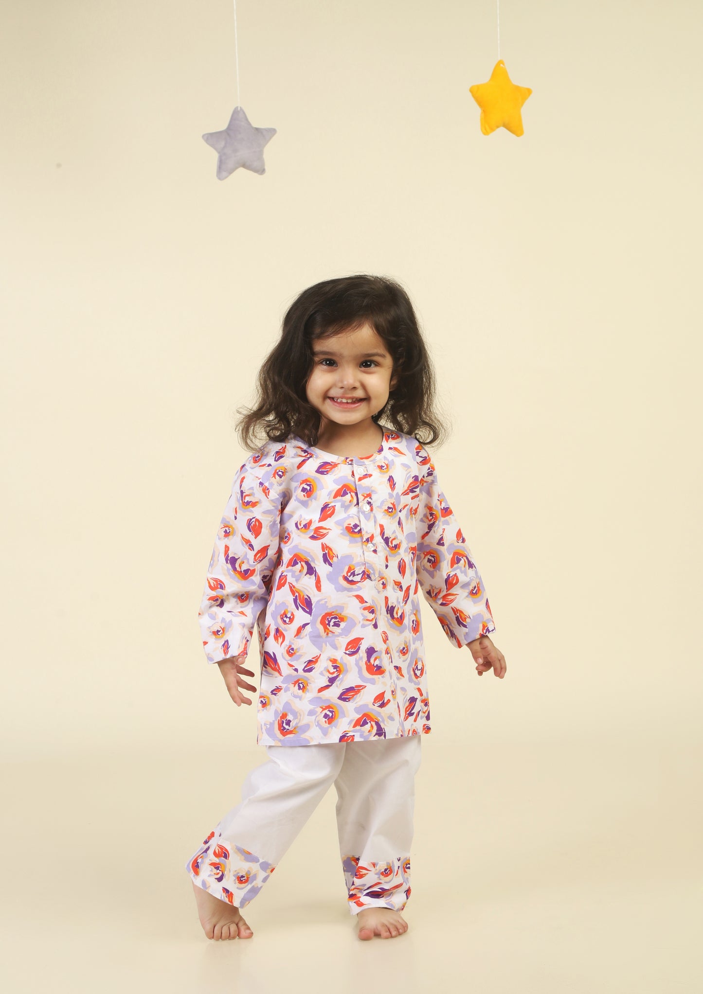 Floral Print White kurta Pajama Set