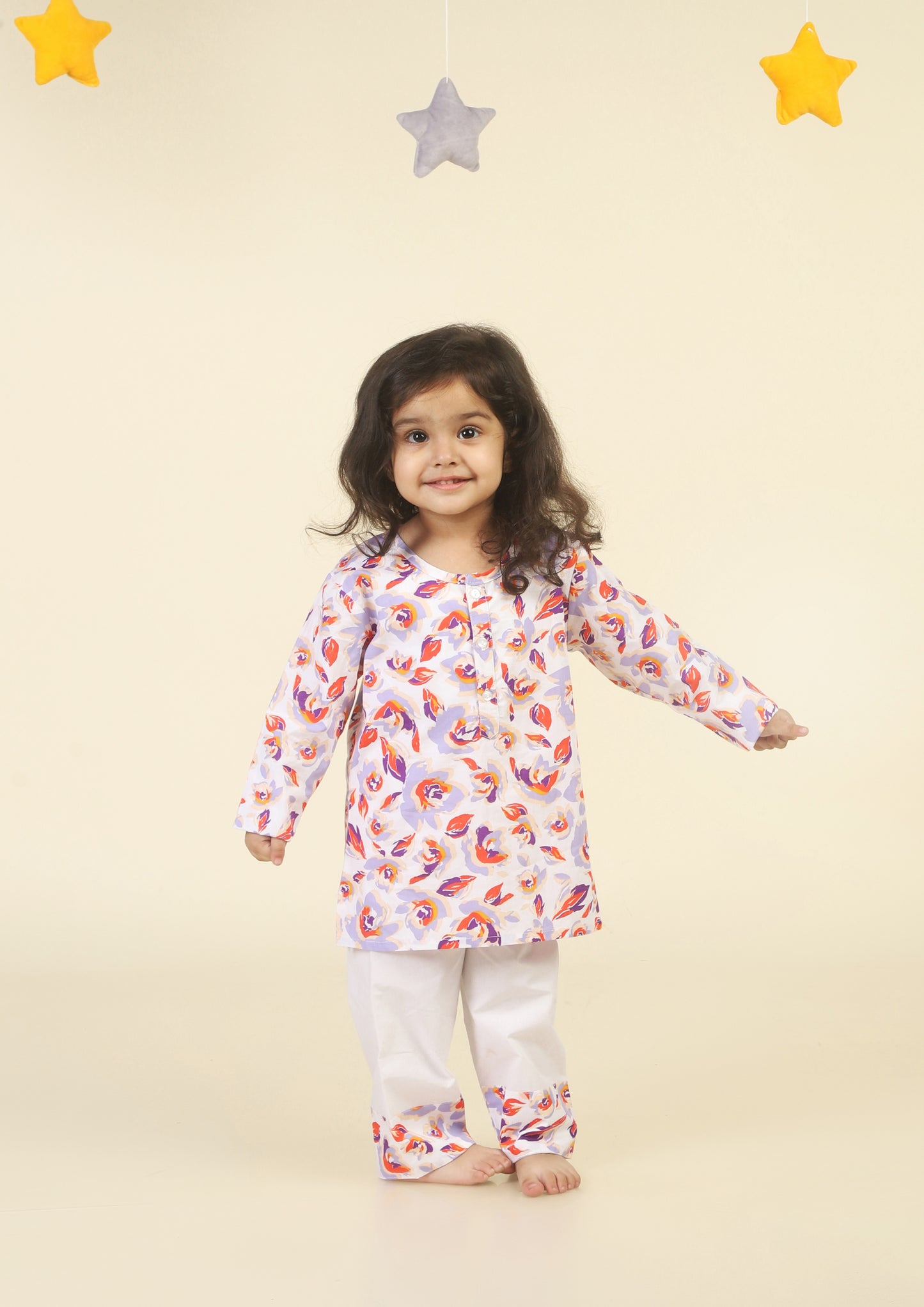 Floral Print White kurta Pajama Set